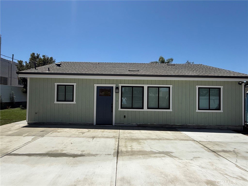 Residential Lease for rent at 1910 257th, Lomita, Los Angeles County CA featuring 3 beds and 2 baths