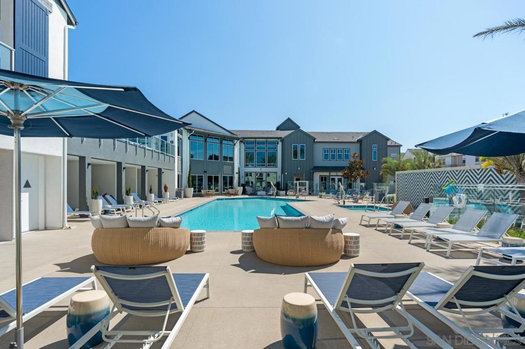 Residential Lease for rent at 3080 Avenida Torcello #4, Chula Vista, San Diego County CA featuring 1 bed and 2 baths