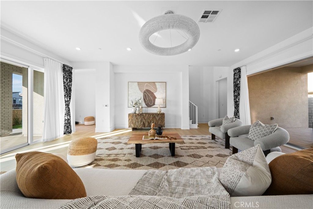 Residential Lease for rent at 262 Sora, Irvine, Orange County, CA featuring 5 beds and 5 baths