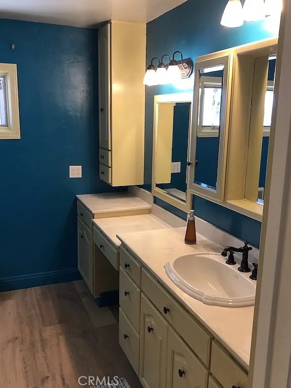 Residential Lease for rent at 423 Crouch, Oceanside, San Diego County CA featuring 4 beds and 3 baths
