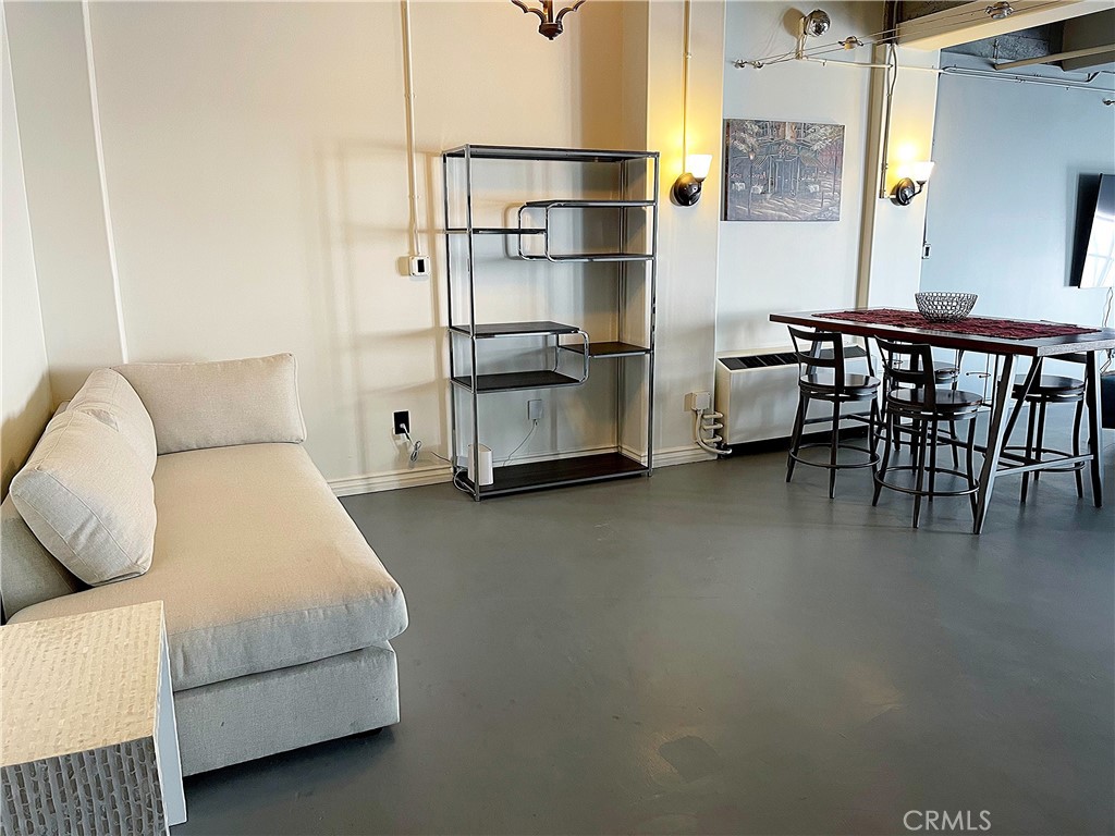 Condominium for sale at 312 W 5th Street 1003, Los Angeles, CA featuring 1 bed and 1 bath