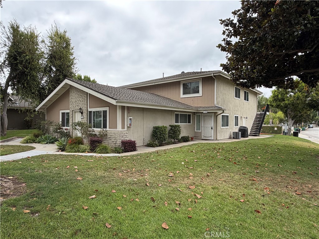 Residential Lease for rent at 2358 Pepper, La Verne, Los Angeles County, CA featuring 2 beds and 1 bath