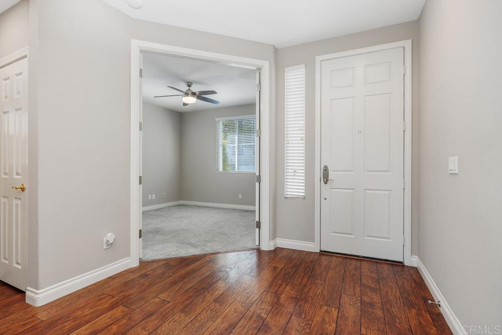 Residential Lease for rent at 11475 Trailbrook Lane, San Diego CA featuring 3 beds and 3 baths