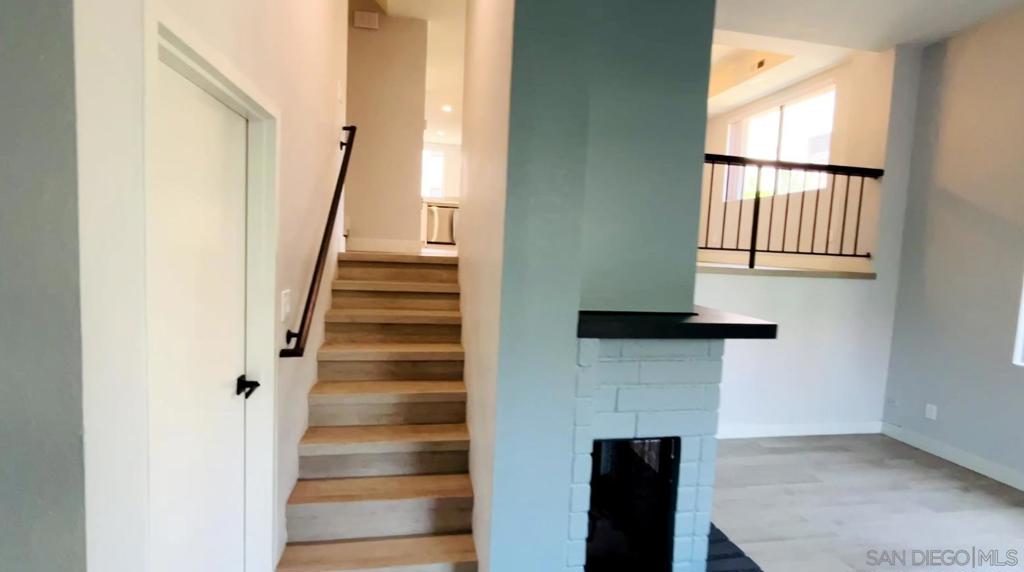 Residential Lease for rent at 4022 Mahaila C, San Diego CA featuring 3 beds and 3 baths