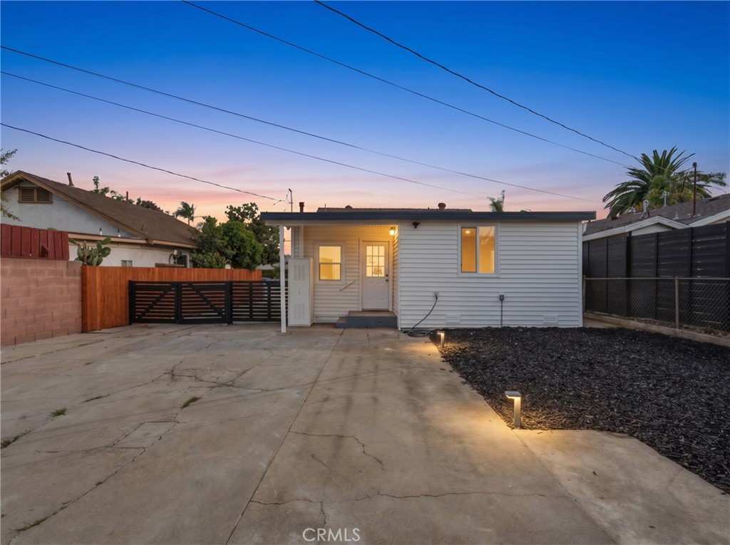 Single Family Residence for sale at 3207 Garnet, Los Angeles, CA featuring 3 beds and 2 baths