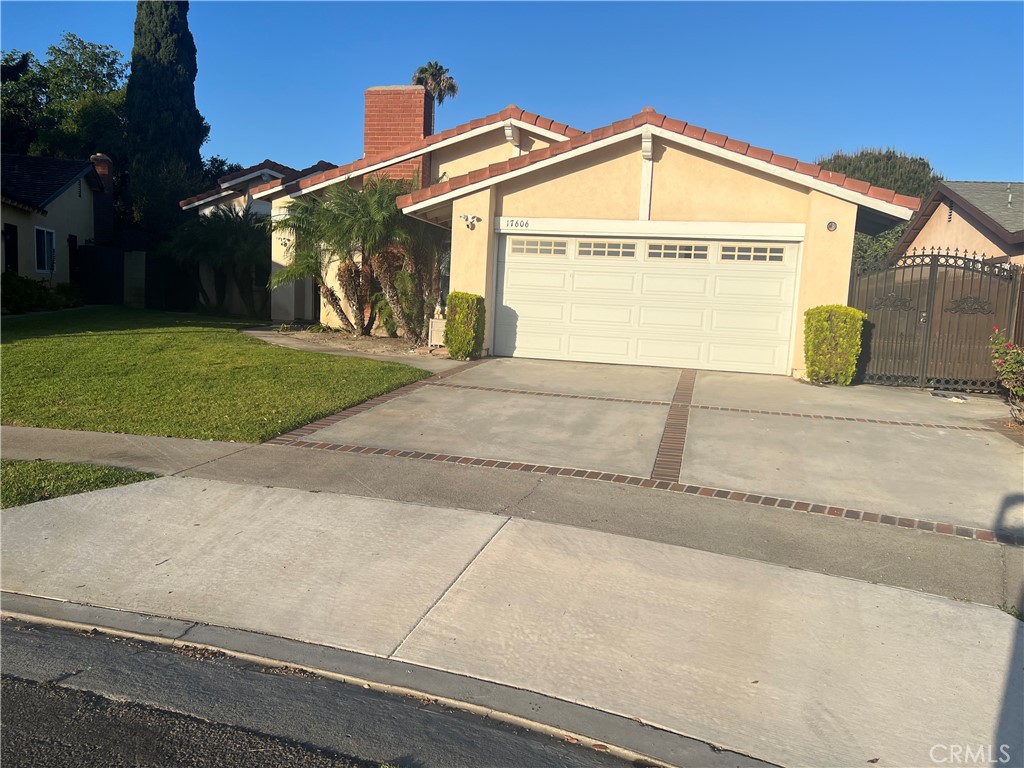 Residential Lease for rent at 17606 Kensington, Cerritos, Los Angeles County CA featuring 3 beds and 2 baths