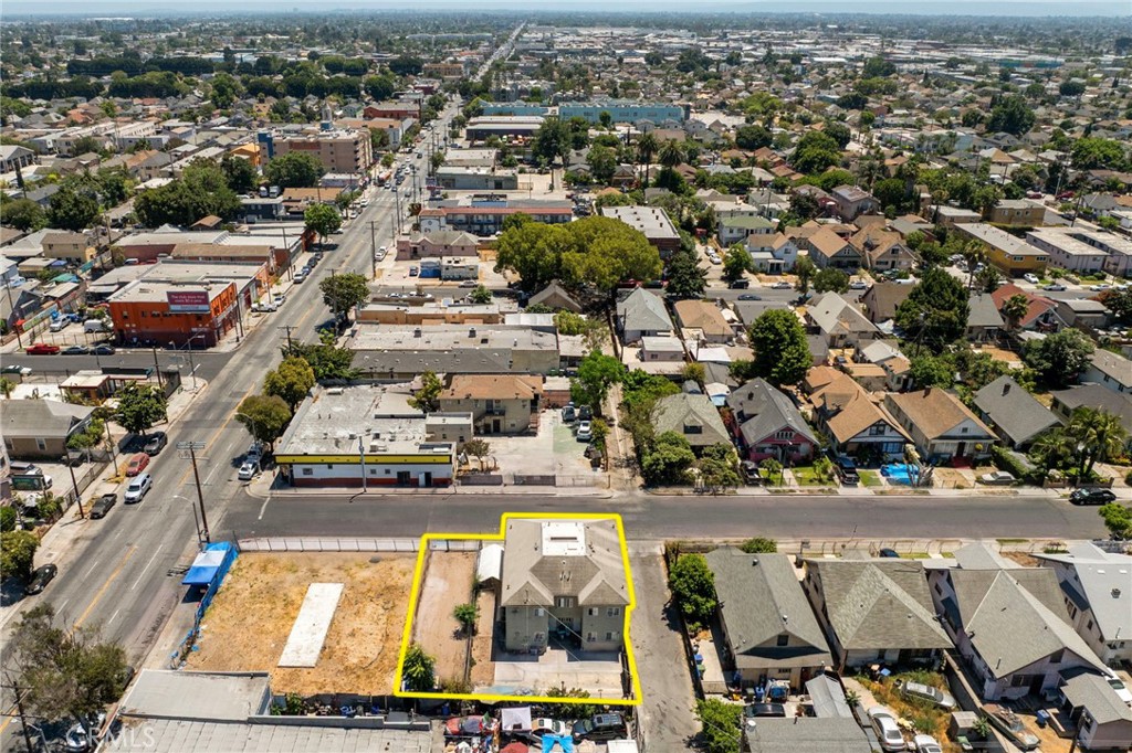 Quadruplex for sale at 1063 E 49th Place, Los Angeles, CA