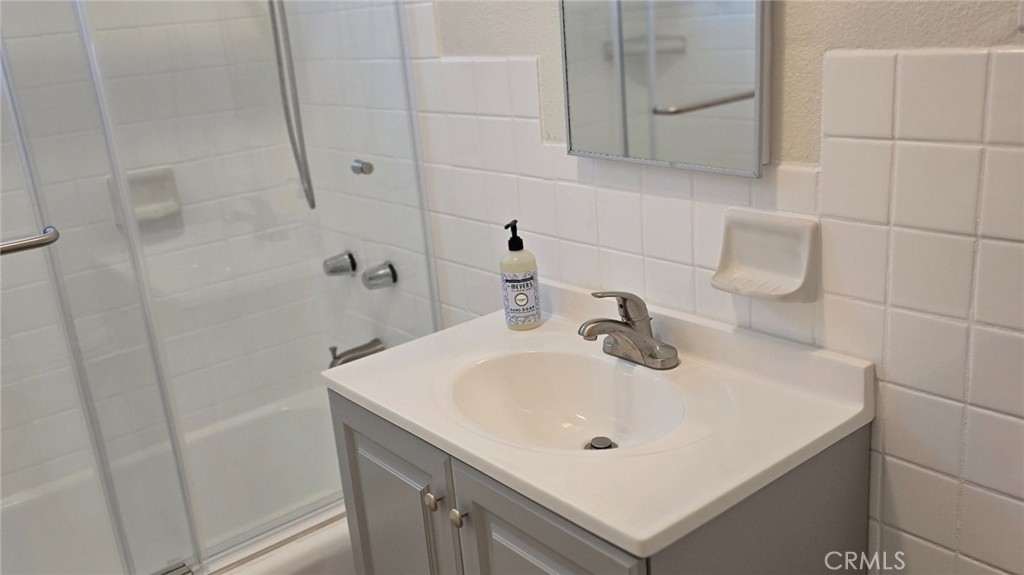 Residential for sale at 11667 Elm, Lynwood CA featuring 1 bed and 1 bath
