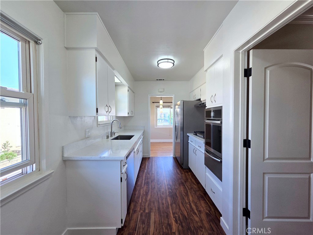Residential Lease for rent at 6328 Bigelow Street, Lakewood, Los Angeles County CA featuring 3 beds and 2 baths