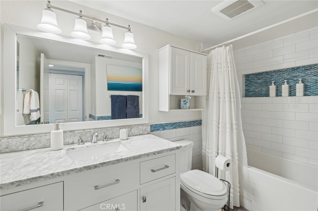 Residential Lease for rent at 34116 Selva Road 307, Dana Point, Orange County, CA featuring 3 beds and 2 baths