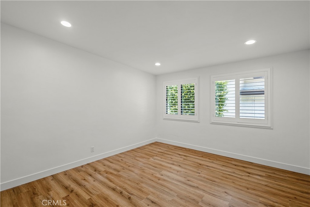 Residential Lease for rent at 9519 La Reina, Downey, Los Angeles County CA featuring 3 beds and 2 baths