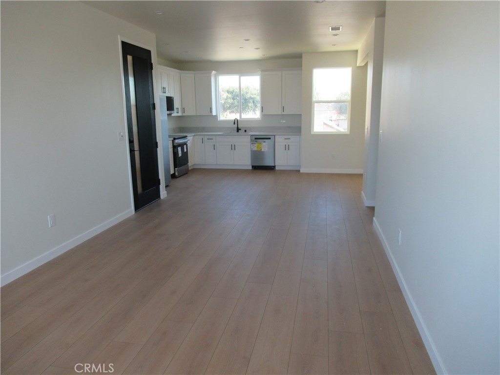 Residential Lease for rent at 9624 Belmont, Bellflower, Los Angeles County, CA featuring 3 beds and 2 baths
