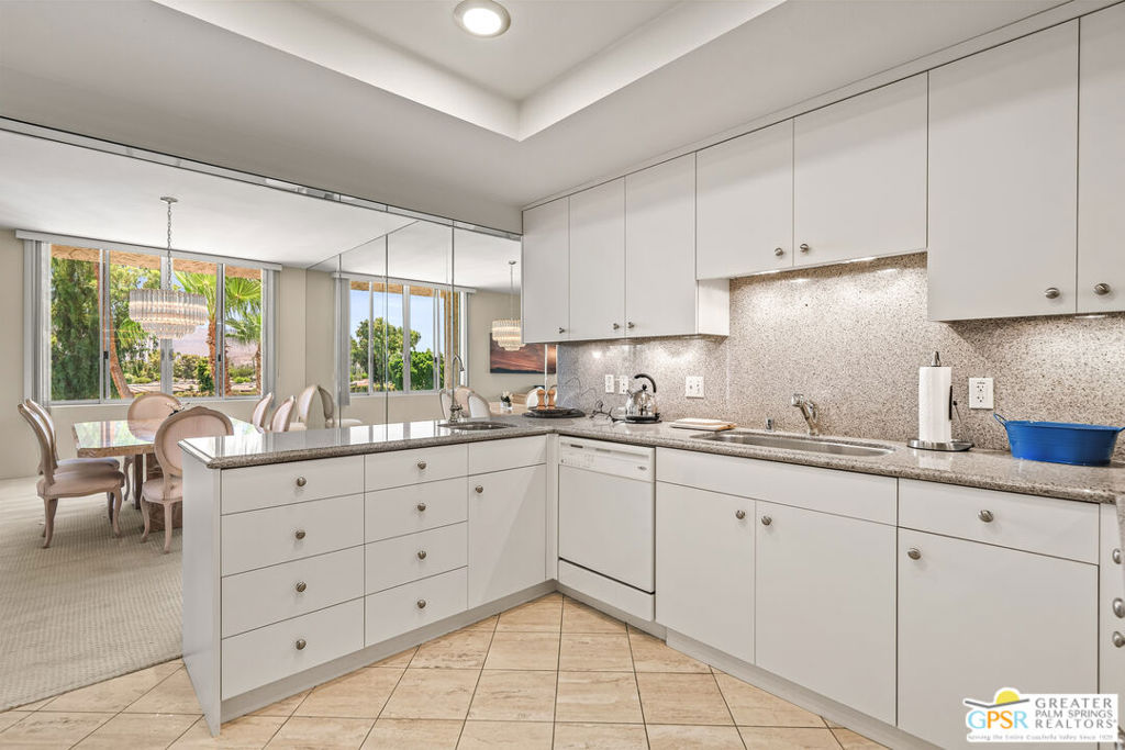 Residential Lease for rent at 900 Island Drive 313, Rancho Mirage, Riverside CA featuring 2 beds and 2 baths
