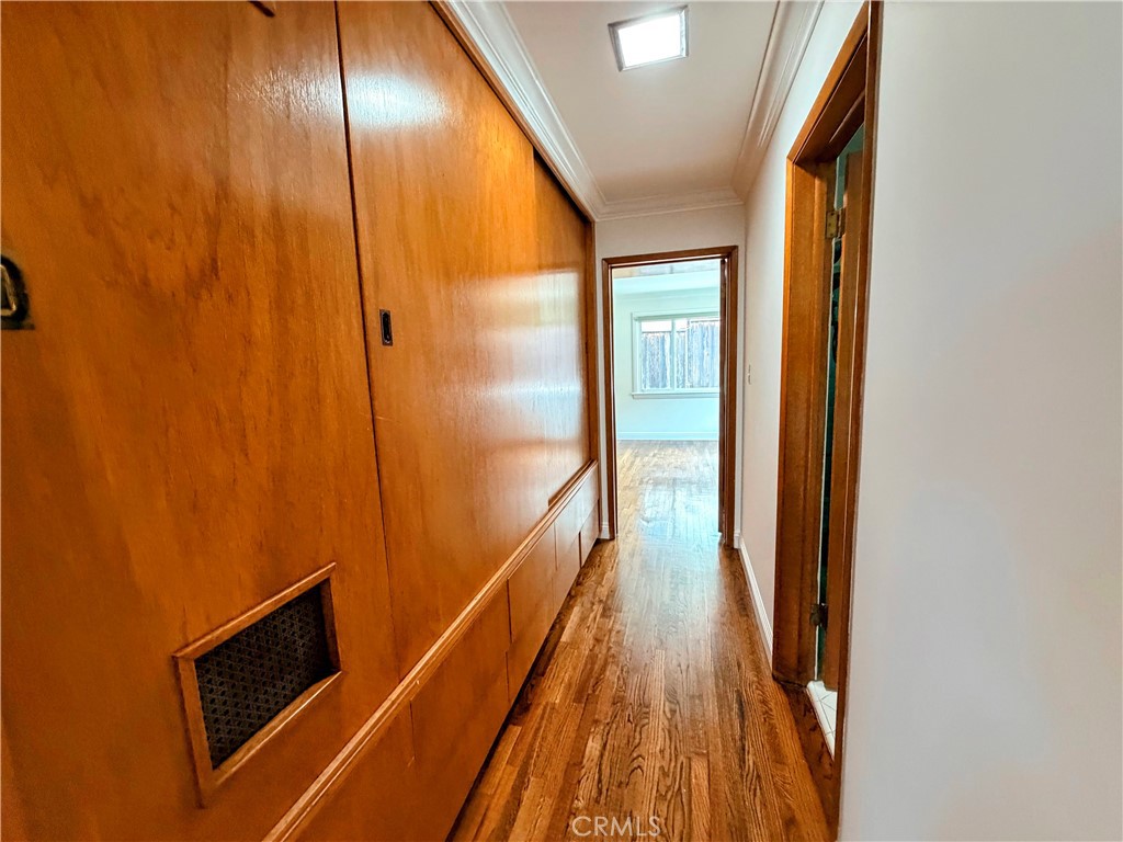 Residential Lease for rent at 400 Via Almar, Palos Verdes Estates, Los Angeles County CA featuring 3 beds and 3 baths