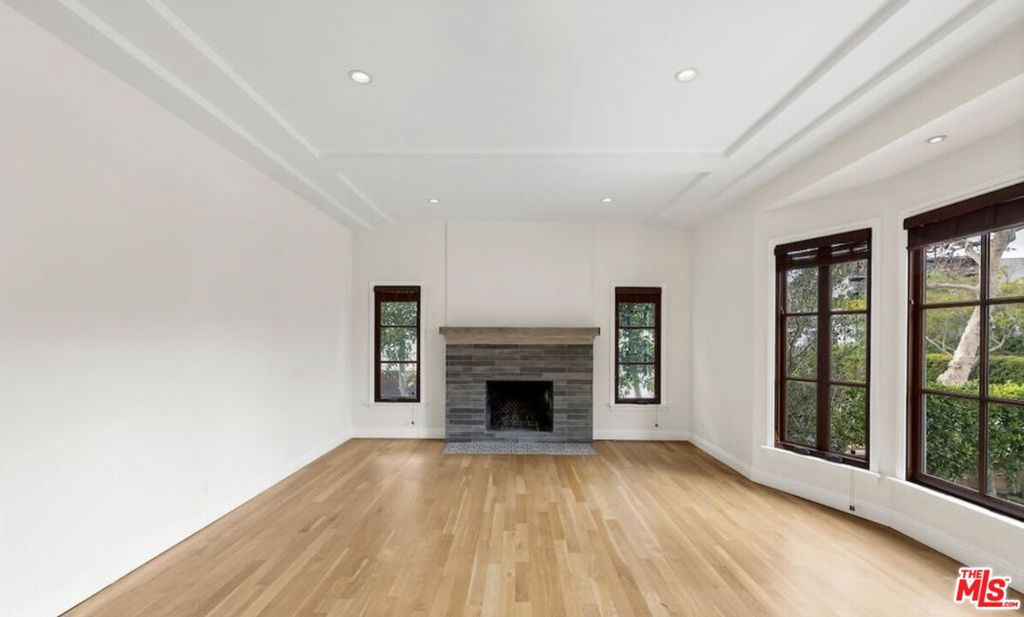 Residential Lease for rent at 1018 S Stanley Avenue, Los Angeles, Los Angeles County CA featuring 3 beds and 2 baths
