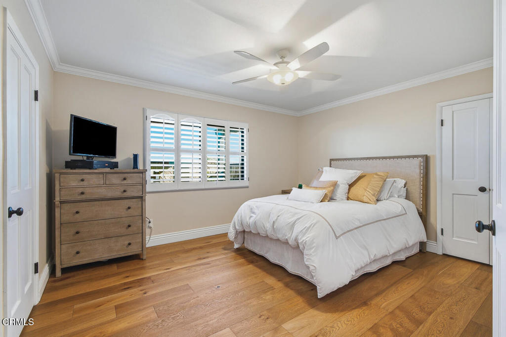 Residential Lease for rent at 290 Saint Katherine, La Canada Flintridge, Los Angeles County CA featuring 4 beds and 3 baths