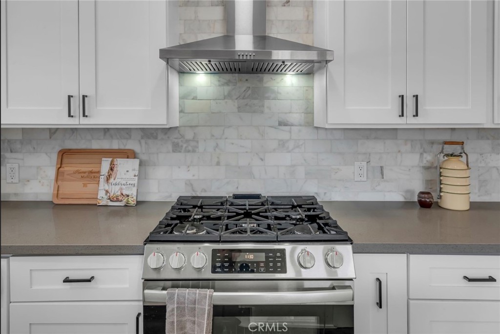 Single Family Residence for sale at 103 N Harvard, Los Angeles, CA featuring 3 beds and 2 baths