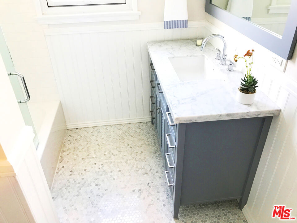 Residential Income for sale at 1257 S Cloverdale Avenue, Los Angeles, CA featuring 7 beds and 5 baths