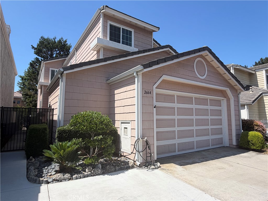 Residential Lease for rent at 2664 Woodbury, Torrance, Los Angeles County CA featuring 4 beds and 3 baths