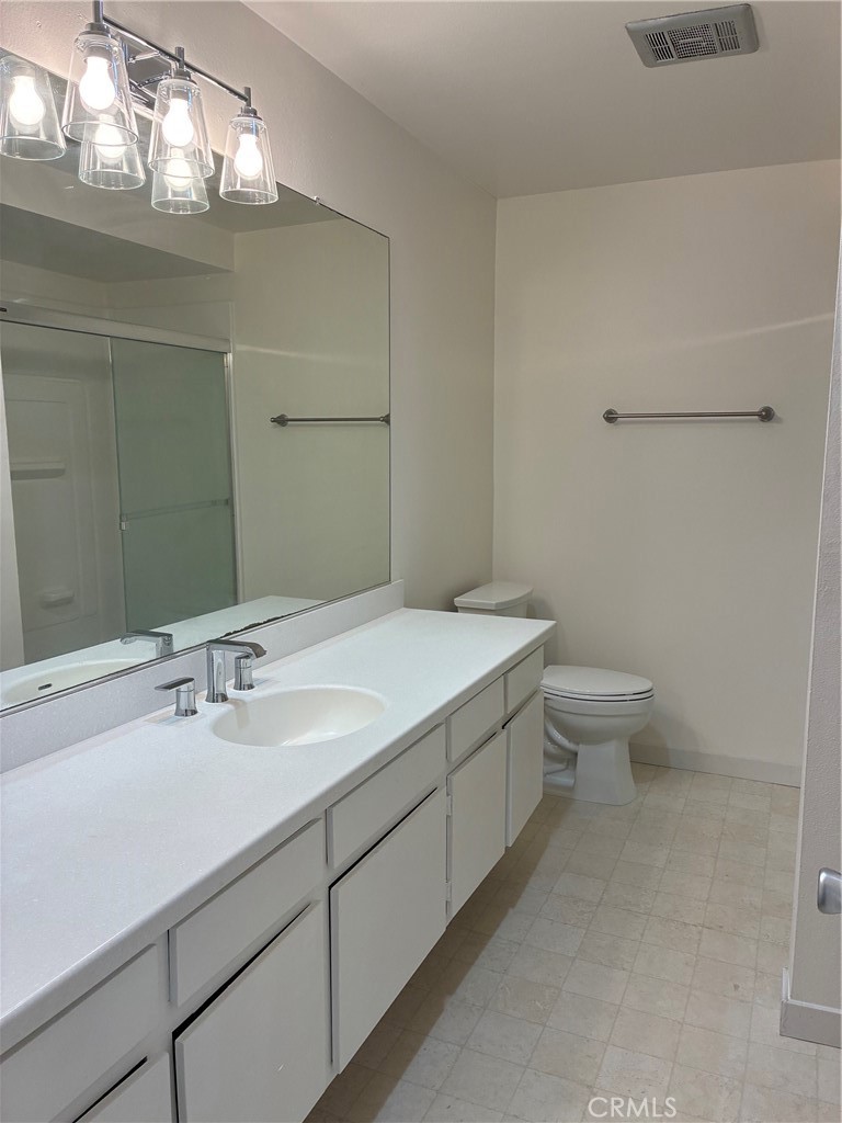 Residential Lease for rent at 3601 W Hidden Lane 201, Rolling Hills Estates, Los Angeles County CA featuring 2 beds and 2 baths