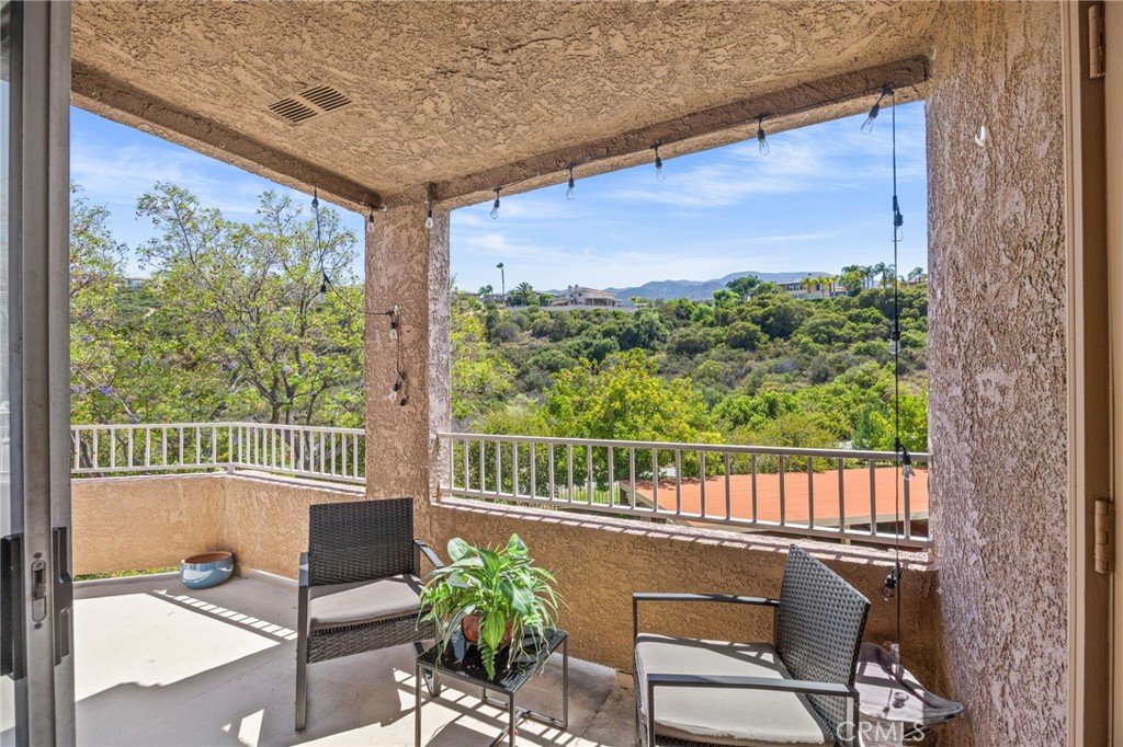 Condominium for rent at 2500 San Gabriel 306, Corona, CA featuring 1 bed and 1 bath