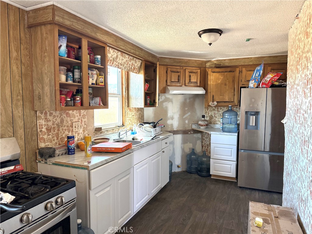 Active for sale at Phelan, CA, Phelan, CA CA and 2 baths