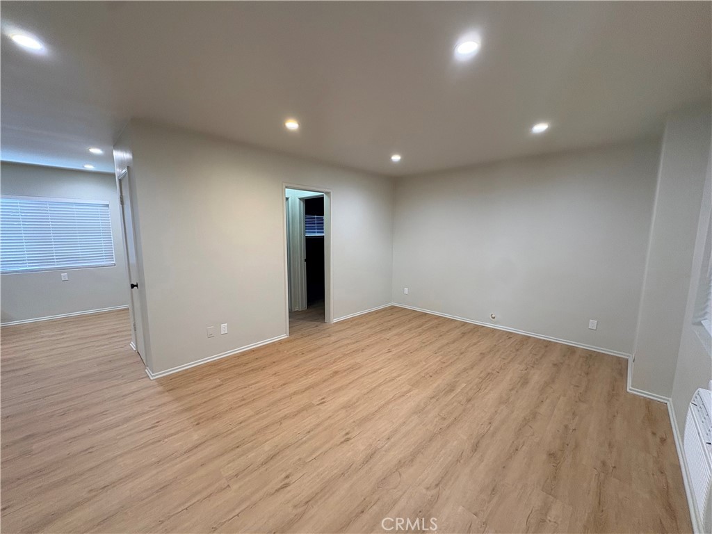 Residential Lease for rent at 1301 N Mansfield Avenue 103, Los Angeles, Los Angeles County CA featuring 1 bed and 1 bath
