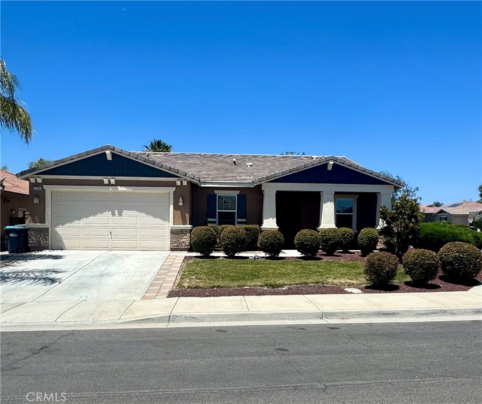 Single Family Residence for rent at 37019 Running Springs, Murrieta, CA featuring 5 beds and 3 baths