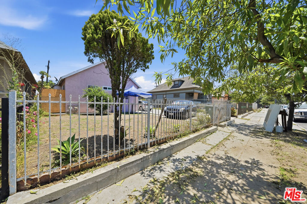 Residential Income for sale at 4030 Wall Street, Los Angeles, CA featuring 6 beds and 4 baths