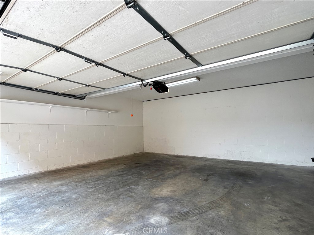 Residential Lease for rent at 1039 Mount Olive Drive, Duarte, Los Angeles County CA featuring 3 beds and 3 baths