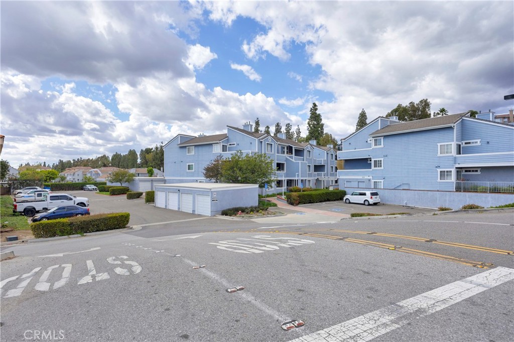 Residential Lease for rent at 111 S Lakeview D, Placentia, Orange County, CA featuring 2 beds and 2 baths