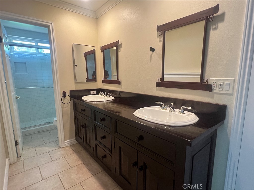 Residential Lease for rent at 22840 Sparrowdell, Calabasas, Los Angeles County, CA featuring 4 beds and 3 baths