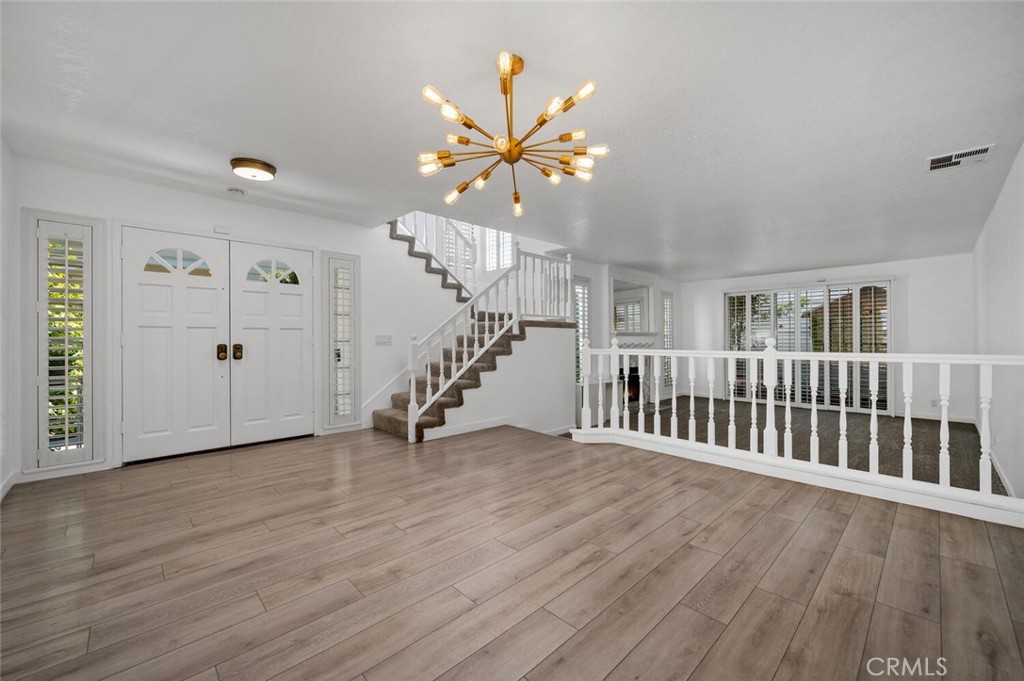 Residential Lease for rent at 620 Holbrook Court, Long Beach, Los Angeles County CA featuring 3 beds and 3 baths