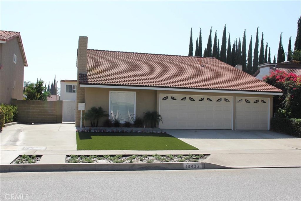 Residential Lease for rent at 19423 Stefani, Cerritos, Los Angeles County CA featuring 4 beds and 2 baths