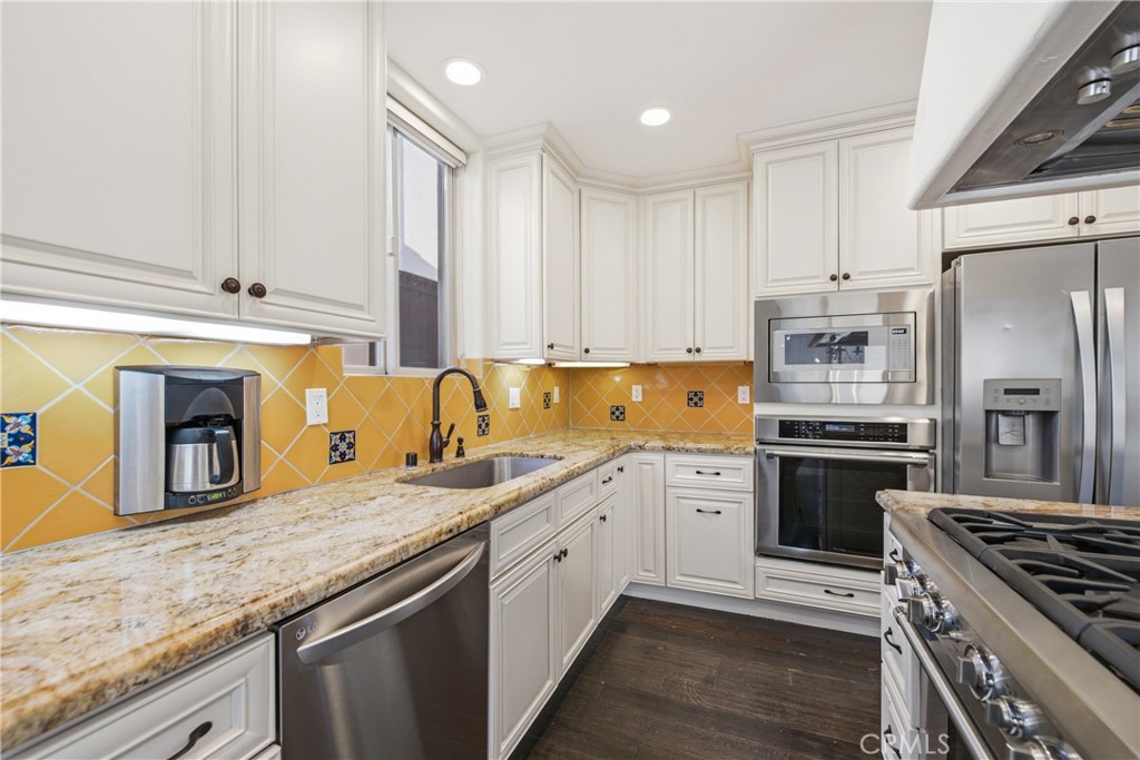 Residential Lease for rent at 1918 Harriman Lane, Redondo Beach, Los Angeles County CA featuring 4 beds and 4 baths