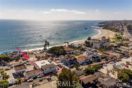 Residential Lease for rent at 577 S Ramona #E, Laguna Beach, Orange County, CA featuring 2 beds and 1 bath