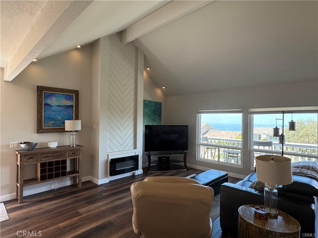 Residential Lease for rent at 33535 Vista Colina, Dana Point, Orange County, CA featuring 3 beds and 2 baths