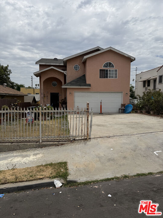 Single Family Residence for sale at 3340 Gleason Avenue, Los Angeles, CA featuring 3 beds and 3 baths
