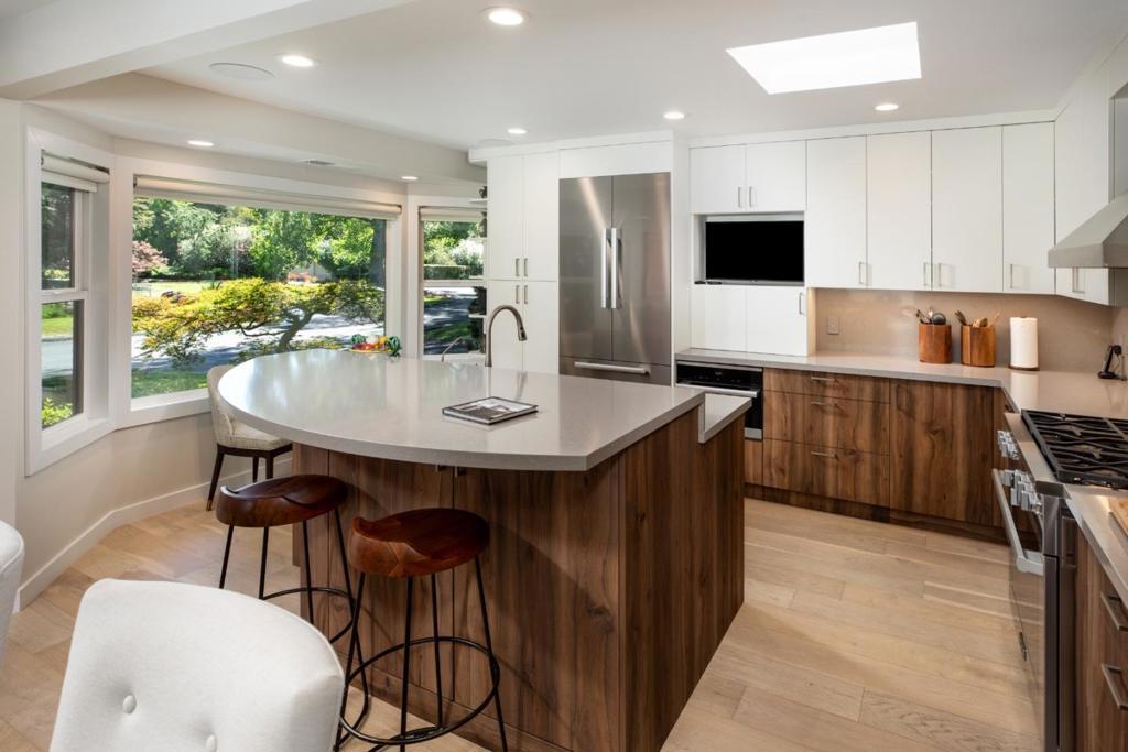 Residential for sale at 6 Bay Tree, Los Altos, Santa Clara CA featuring 2 beds and 2 baths