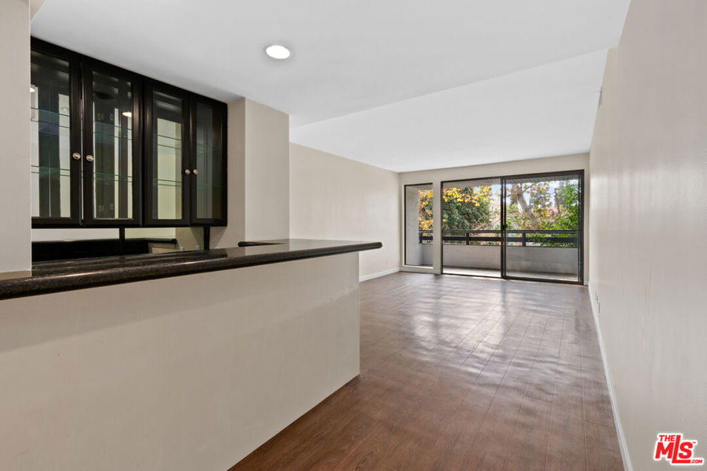 Residential Lease for rent at 1830 Westholme Avenue 101, Los Angeles, Los Angeles County CA featuring 3 beds and 3 baths