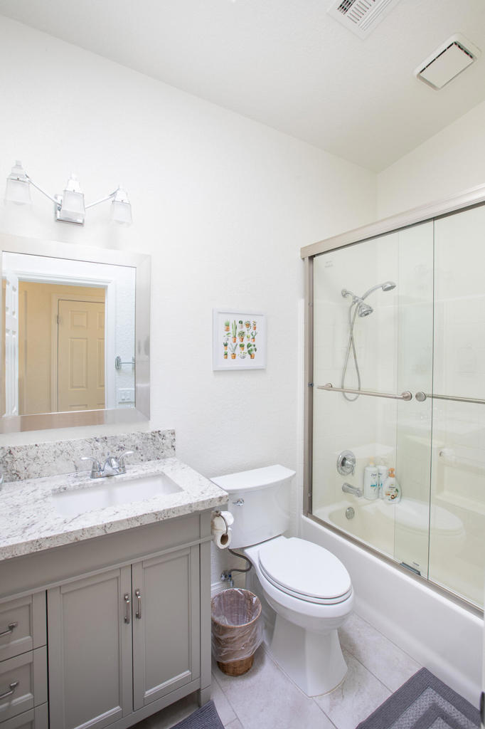 Single Family Residence for rent at 51880 Avenue Madero, La Quinta, CA featuring 3 beds and 2 baths