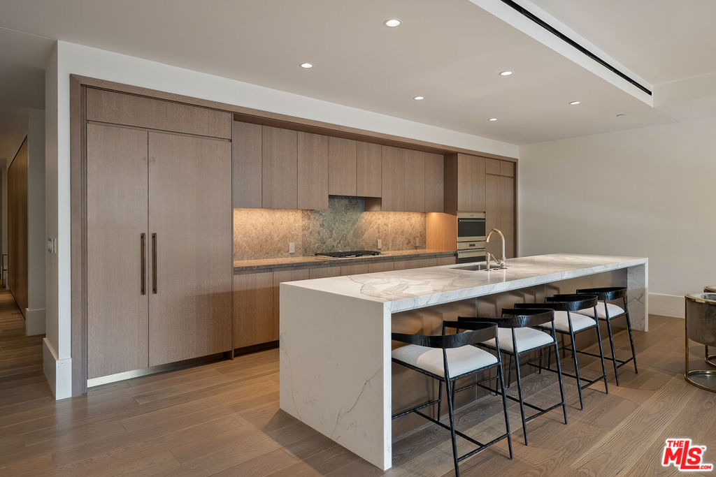 Residential Lease for rent at 8420 W Sunset Boulevard 405, West Hollywood, Los Angeles County CA featuring 3 beds and 4 baths