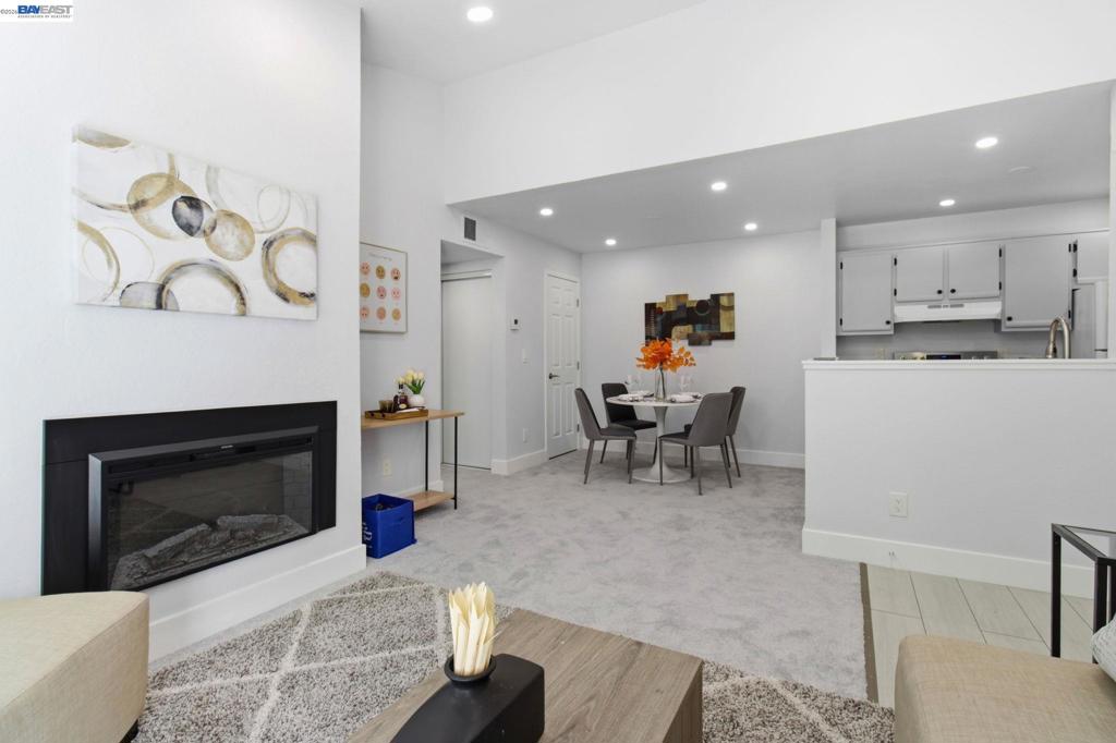 Condominium for sale at 150 Reflections Dr 25, San Ramon, CA featuring 2 beds and 1 bath