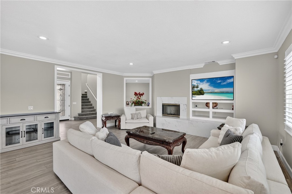 Single Family Residence for sale at 3928 Via Miguel, Corona, CA featuring 6 beds and 4 baths
