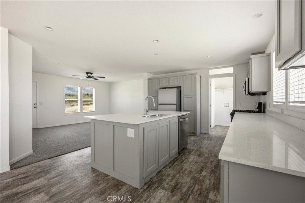 Active for sale at Phelan, CA, Phelan, CA CA and 2 baths