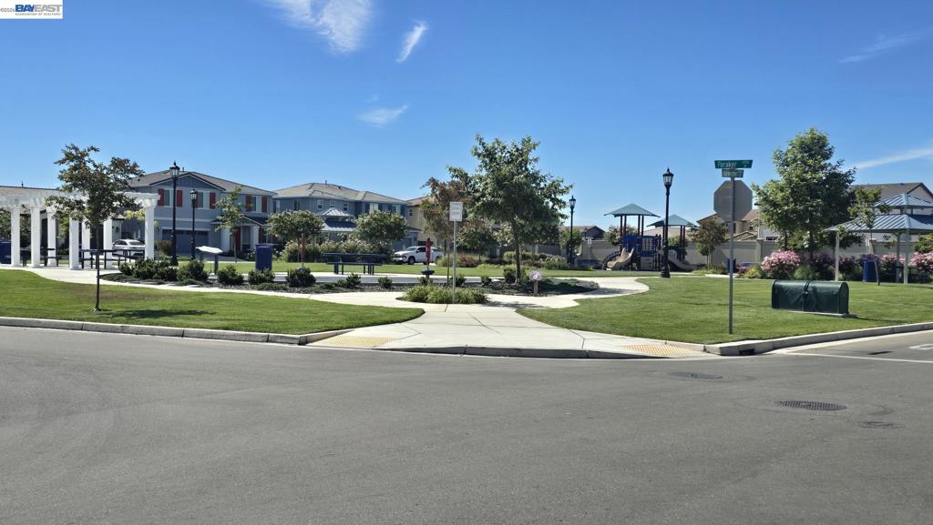 Single Family Residence for sale at 10007 Baltisan Ln, Stockton, CA featuring 5 beds and 3 baths