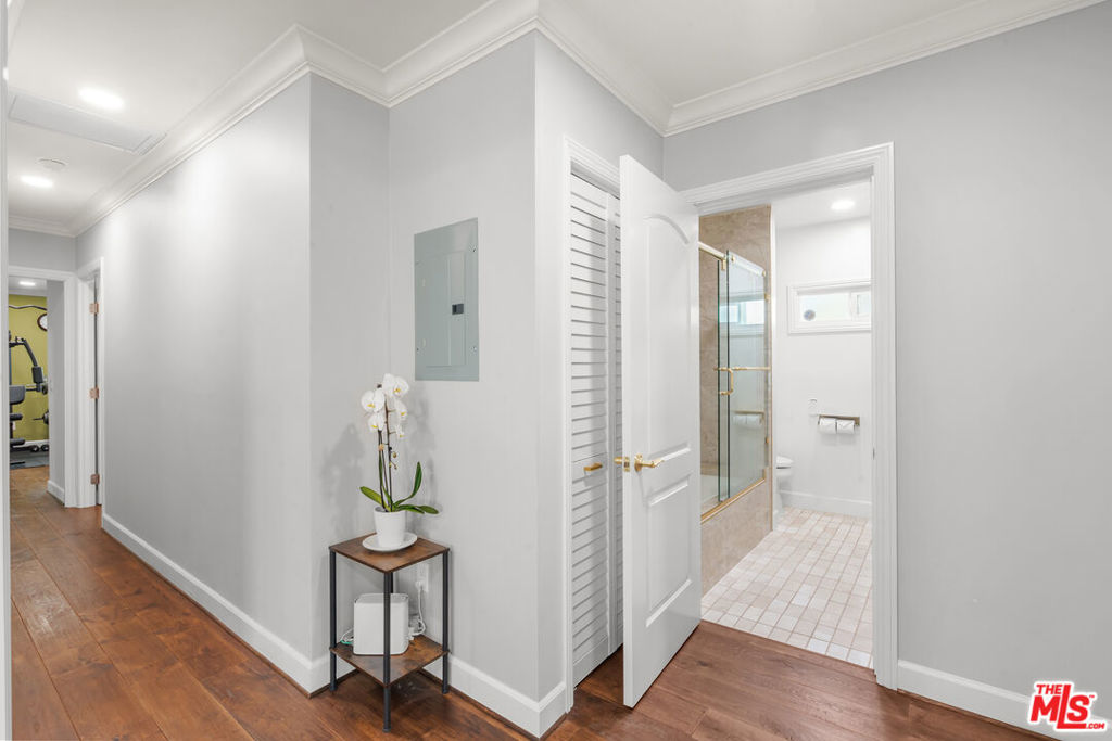 Single Family Residence for sale at 1043 S Victoria Avenue, Los Angeles, CA featuring 4 beds and 3 baths