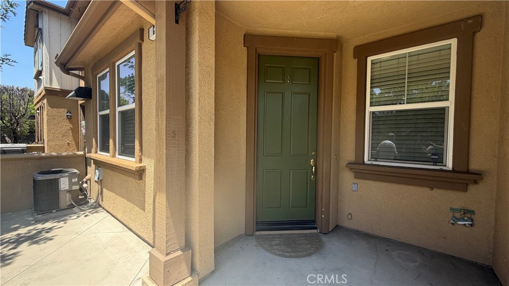 Condominium for sale at 26049 Iris C, Moreno Valley, CA featuring 2 beds and 3 baths