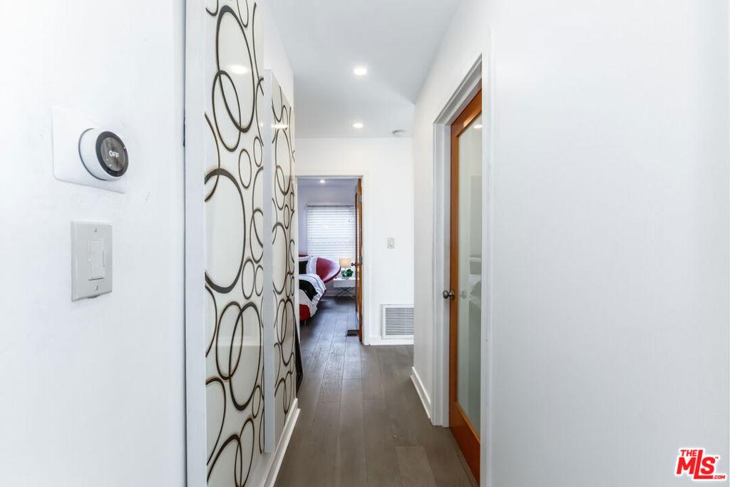 Residential Lease for rent at 6440 W 87th Place, Los Angeles, Los Angeles County, CA featuring 5 beds and 3 baths