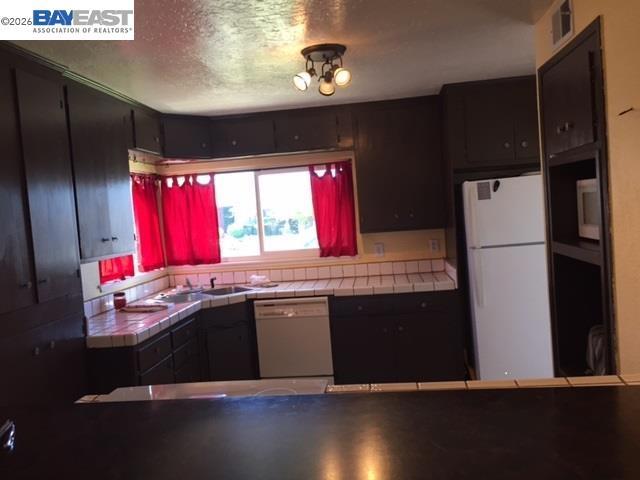 Single Family Residence for sale at 953 7th, Ripon, CA featuring 4 beds and 2 baths